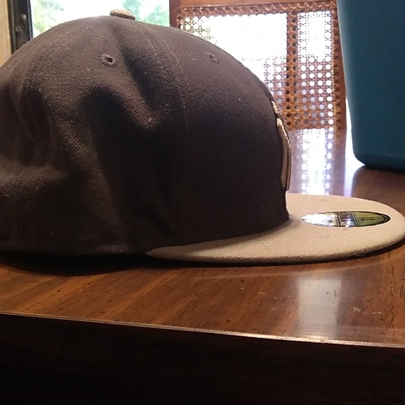 NY Yankees fitted baseball cap - Picture 2 of 4